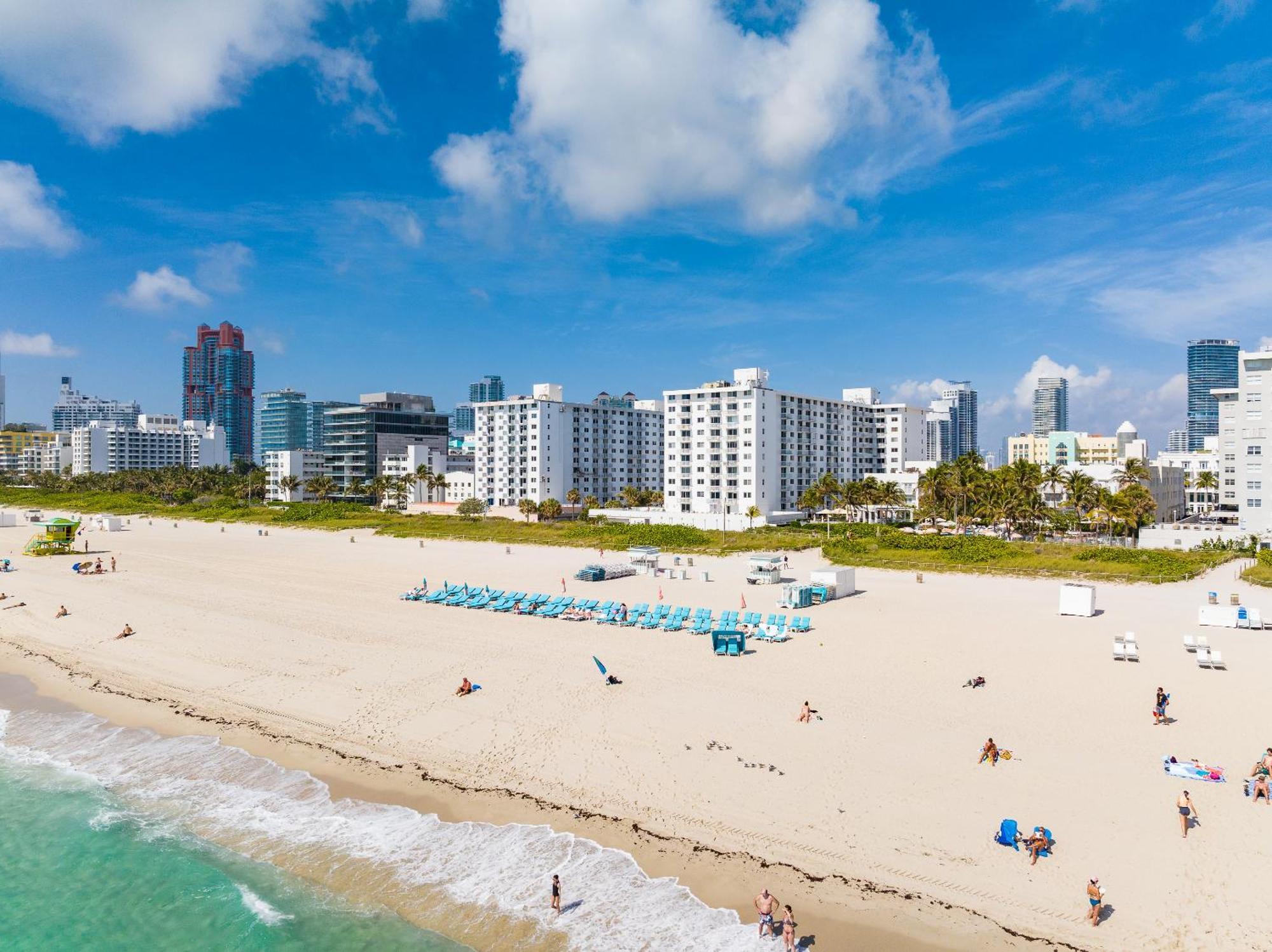 The Savoy Hotel & Beach Club Miami Beach Bagian luar foto